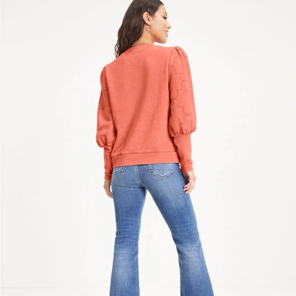 *VICI COLLECTION* Conquer The World Cotton Puff Sleeve Sweatshirt, NWT, Medium. - Picture 2 of 5